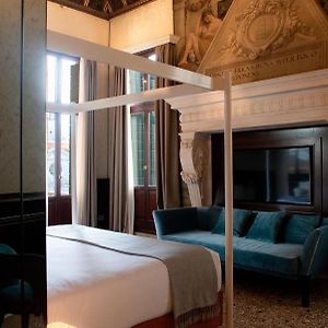Suite Lit Queen-Size